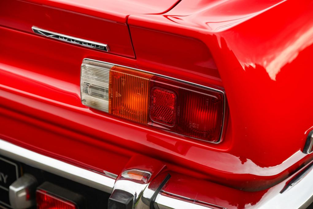 1988 Aston Martin Vantage
