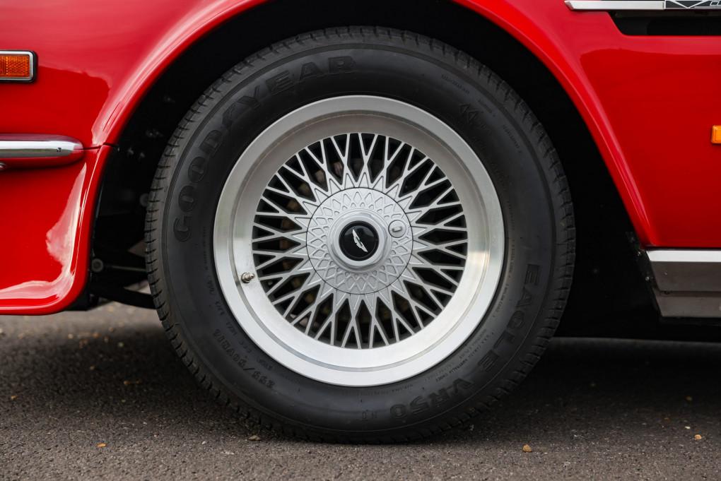 1988 Aston Martin Vantage