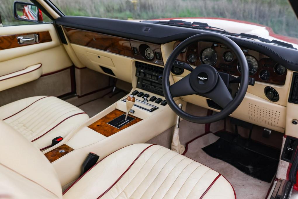 1988 Aston Martin Vantage