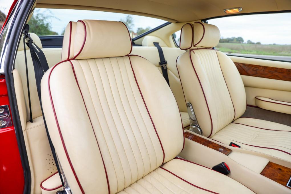 1988 Aston Martin Vantage
