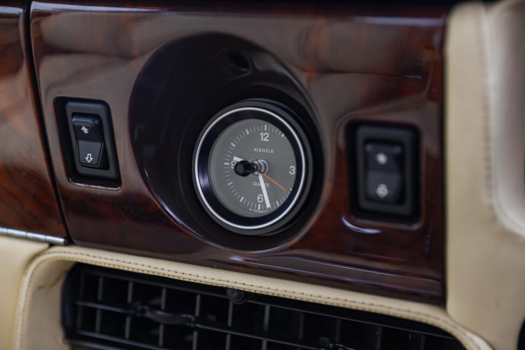 1988 Aston Martin Vantage