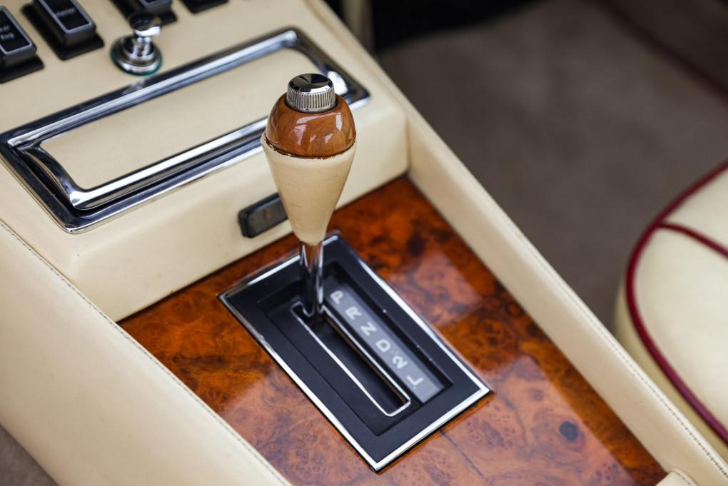 1988 Aston Martin Vantage