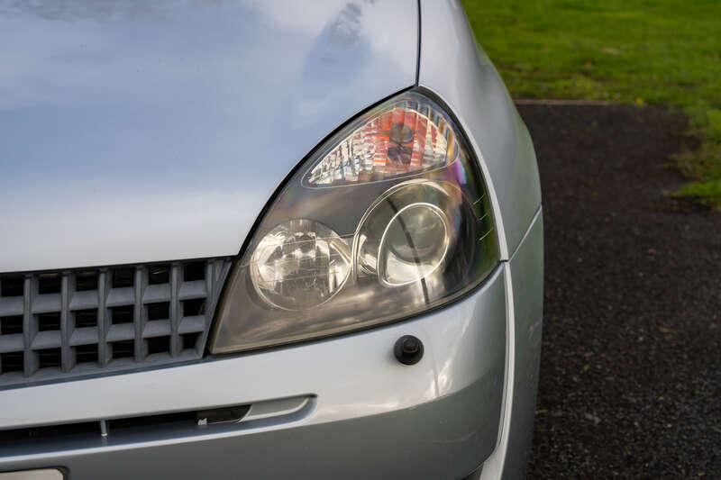 2004 Renault CLIO 172