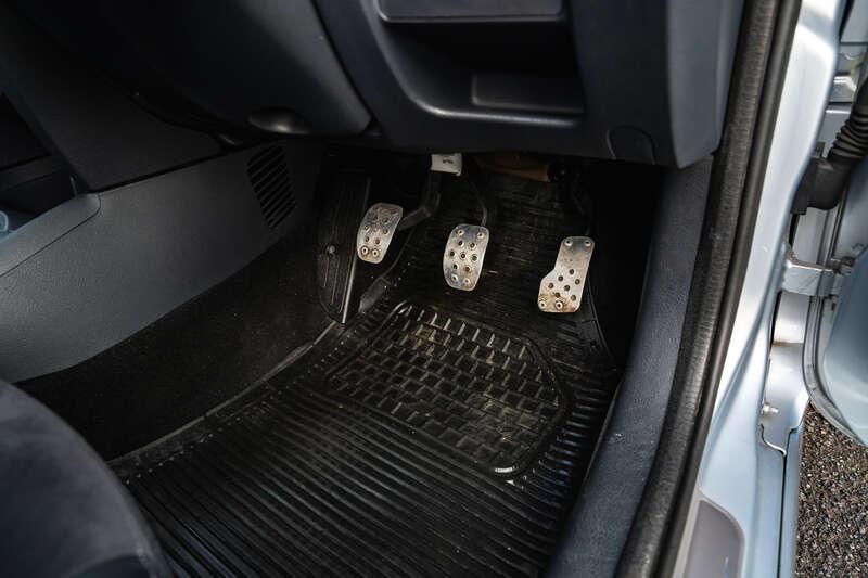 2004 Renault CLIO 172