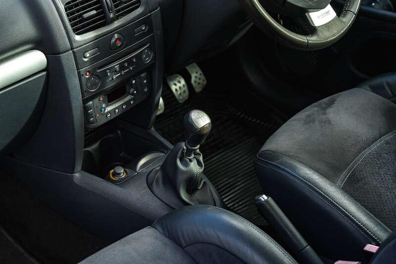 2004 Renault CLIO 172