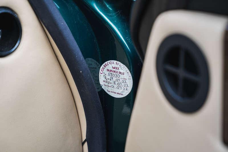 2001 Bentley ARANGE RED LABEL