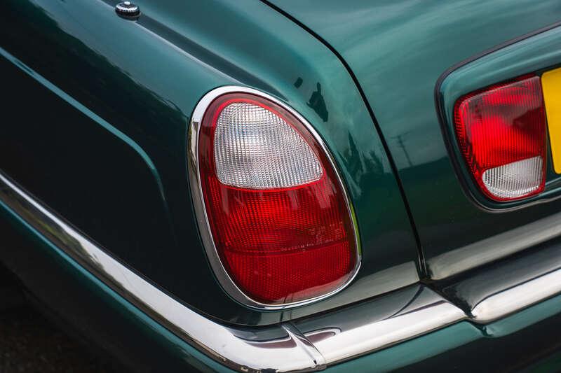 2001 Bentley ARANGE RED LABEL