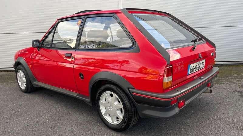 1988 Ford FIESTA