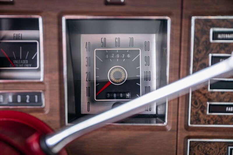 1976 Lincoln CONTINENTAL LIPSTICK MODEL