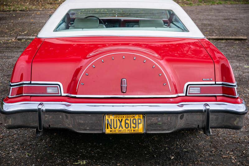 1976 Lincoln CONTINENTAL LIPSTICK MODEL