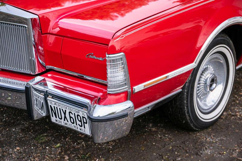 1976 Lincoln CONTINENTAL LIPSTICK MODEL