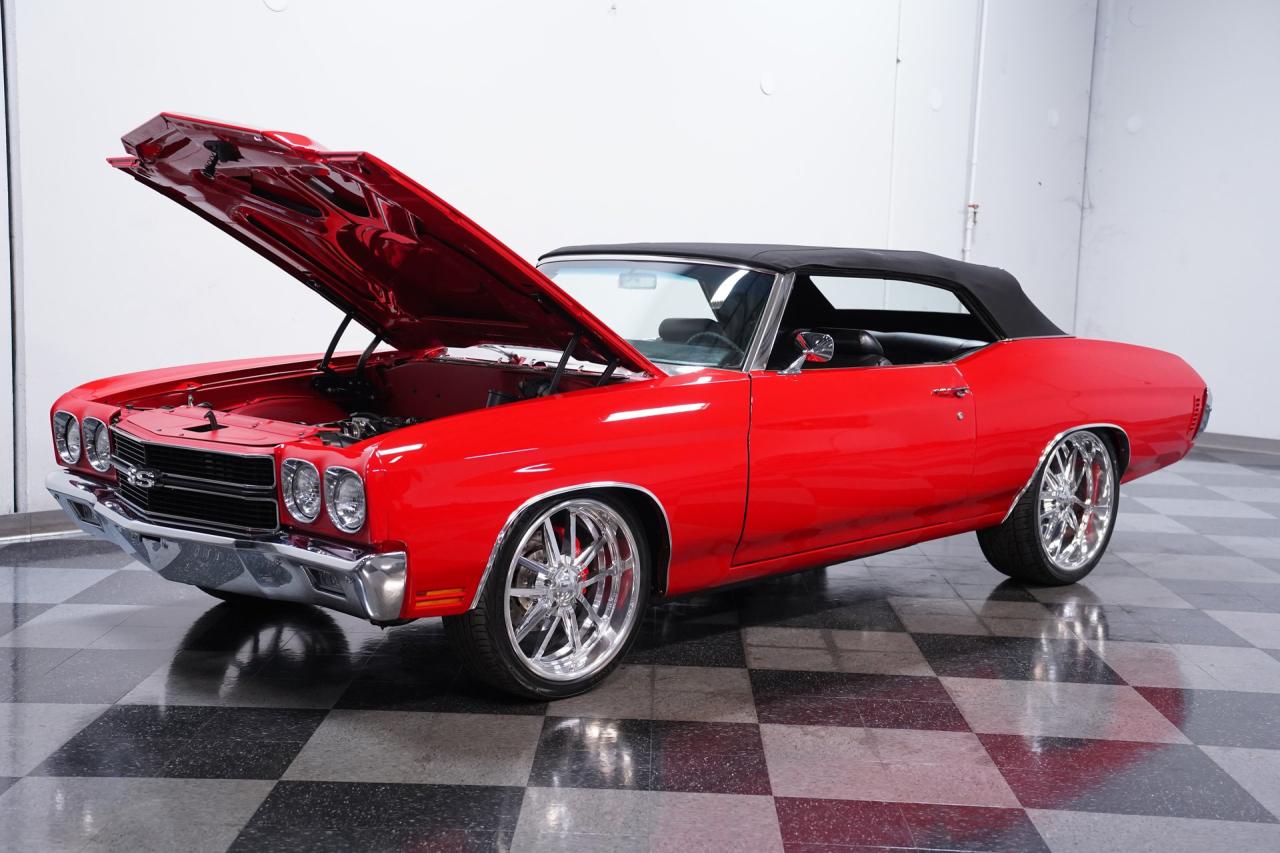 1970 Chevrolet Chevelle Convertible LS Restomod