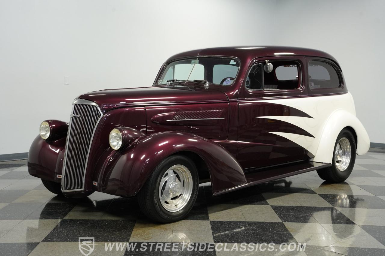 1937 Chevrolet Master Deluxe Street Rod