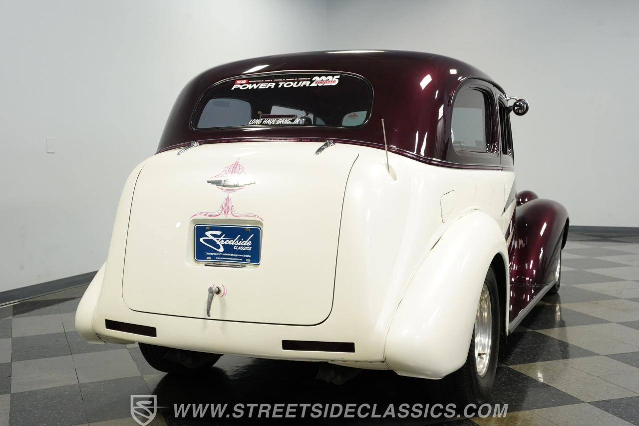 1937 Chevrolet Master Deluxe Street Rod