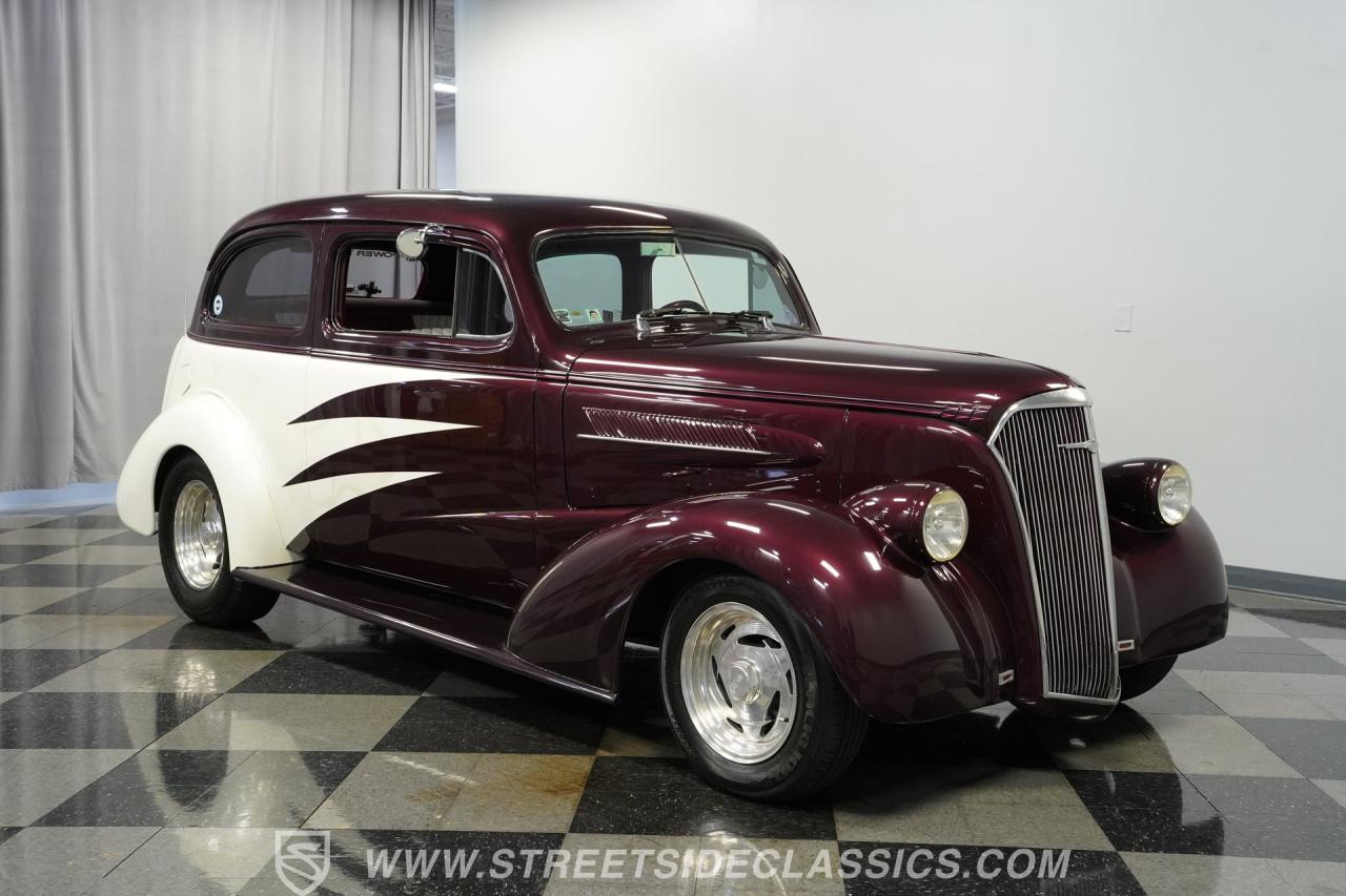 1937 Chevrolet Master Deluxe Street Rod