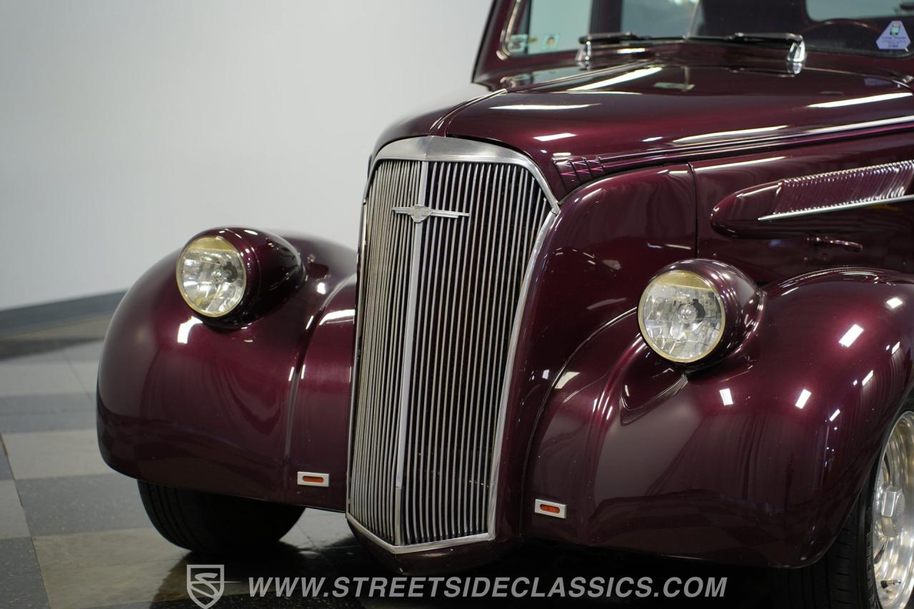 1937 Chevrolet Master Deluxe Street Rod
