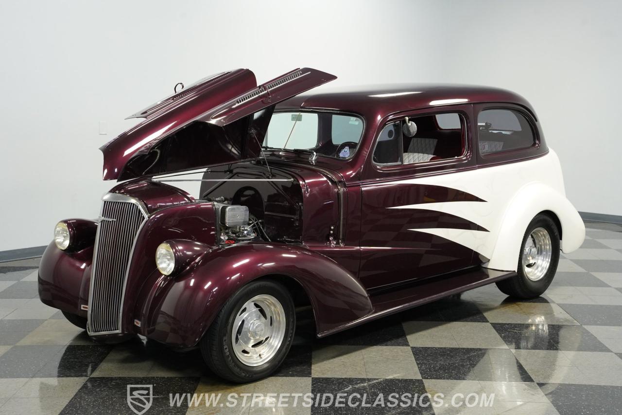 1937 Chevrolet Master Deluxe Street Rod