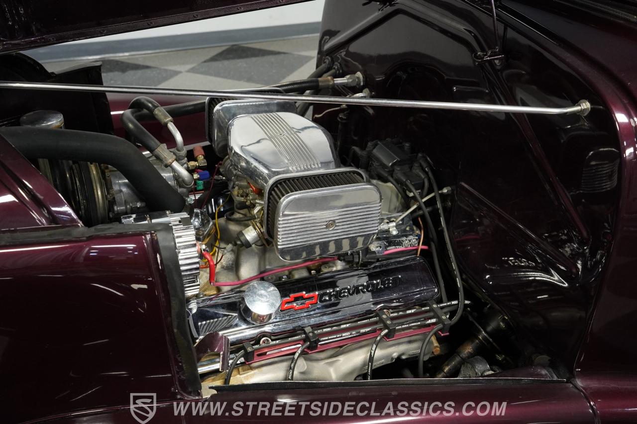 1937 Chevrolet Master Deluxe Street Rod