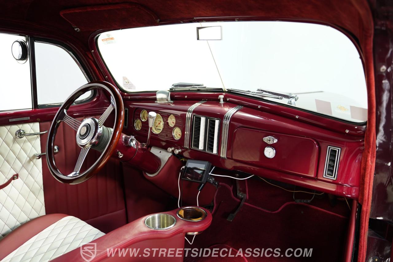 1937 Chevrolet Master Deluxe Street Rod