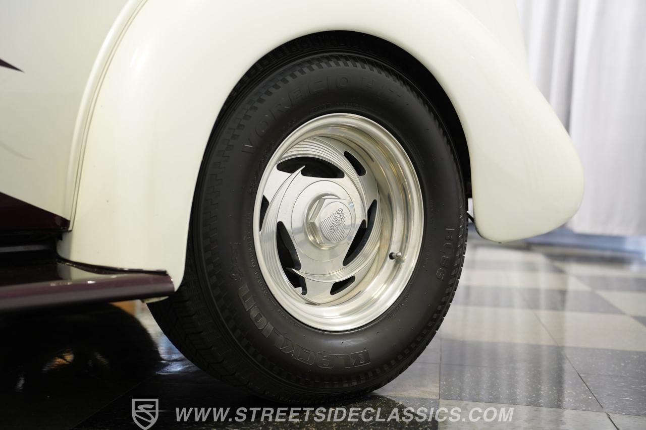 1937 Chevrolet Master Deluxe Street Rod