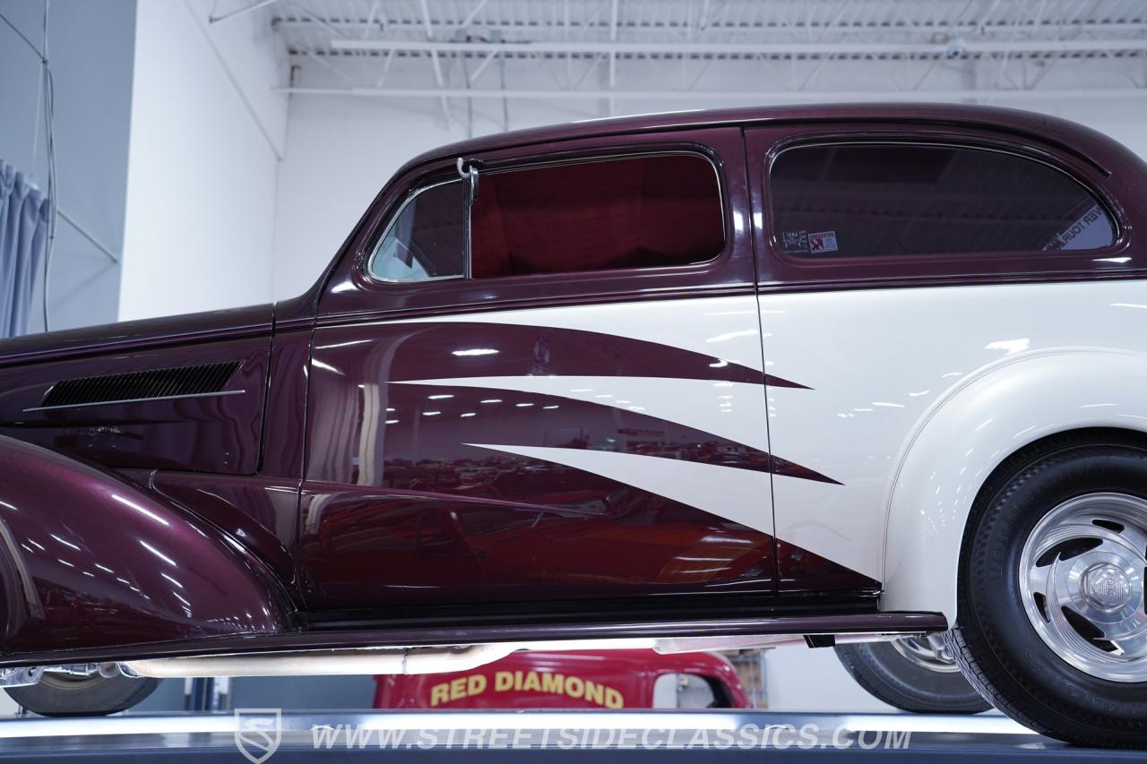 1937 Chevrolet Master Deluxe Street Rod