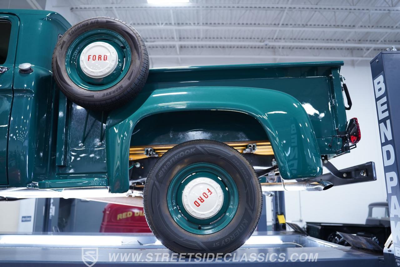 1965 Ford F-100 Flareside