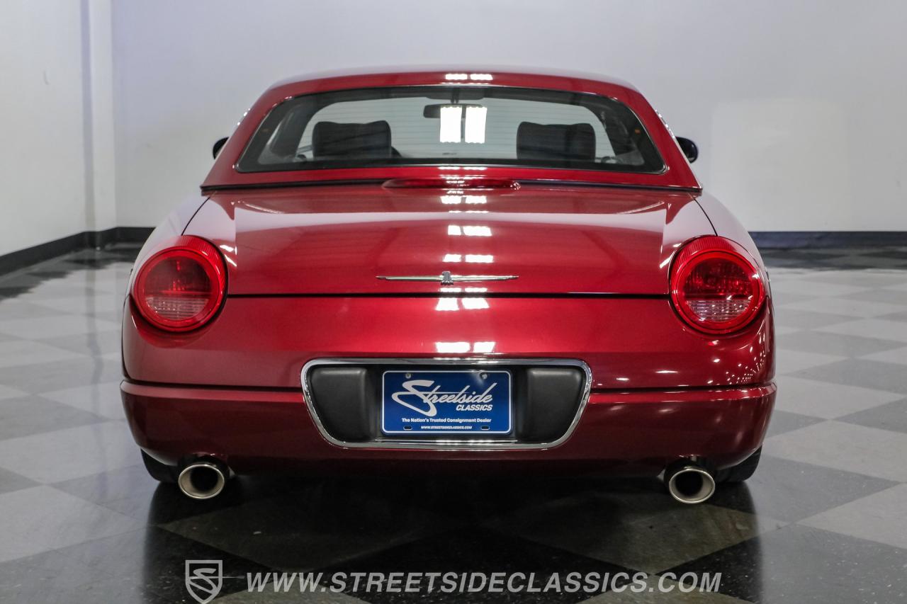 2004 Ford Thunderbird