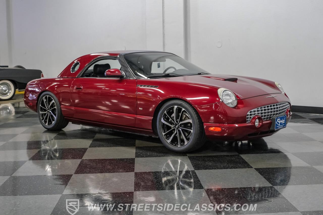 2004 Ford Thunderbird