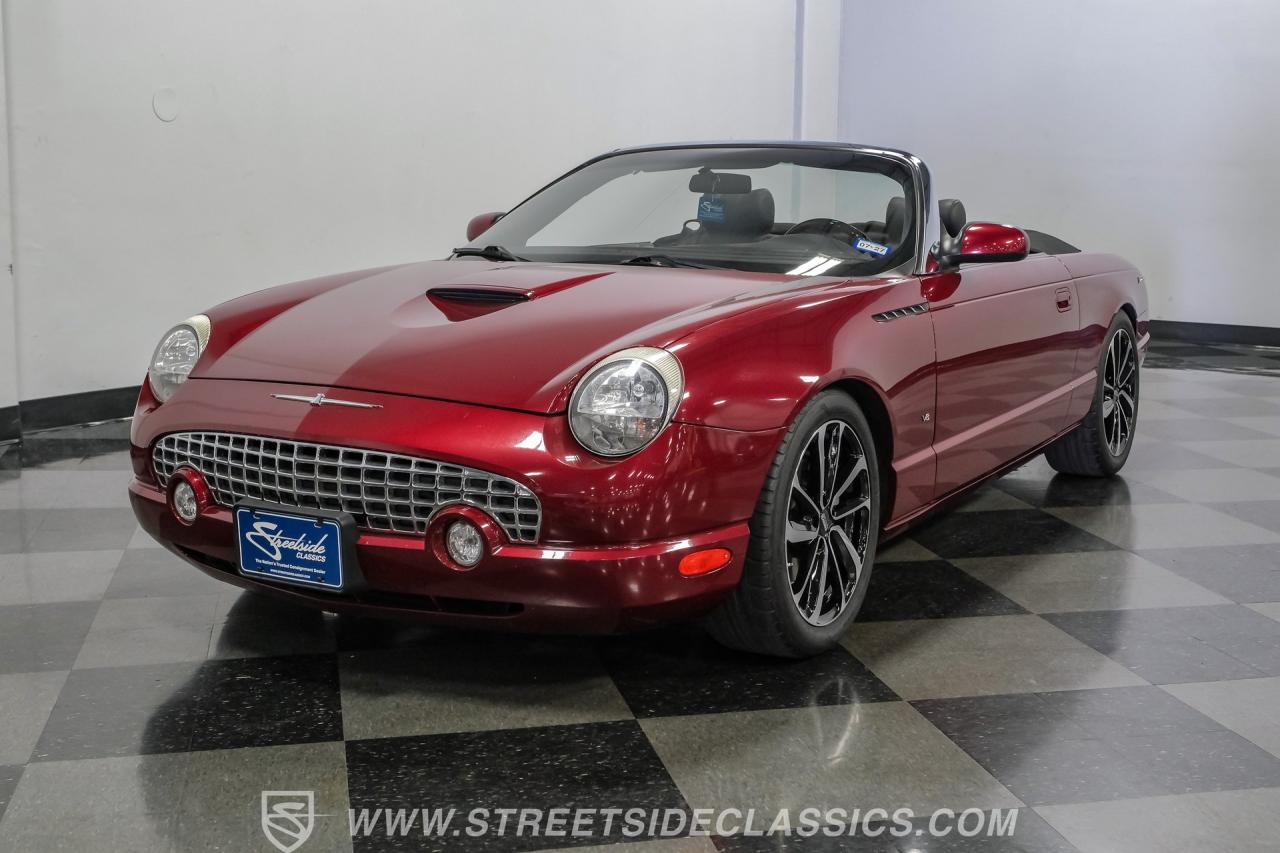 2004 Ford Thunderbird