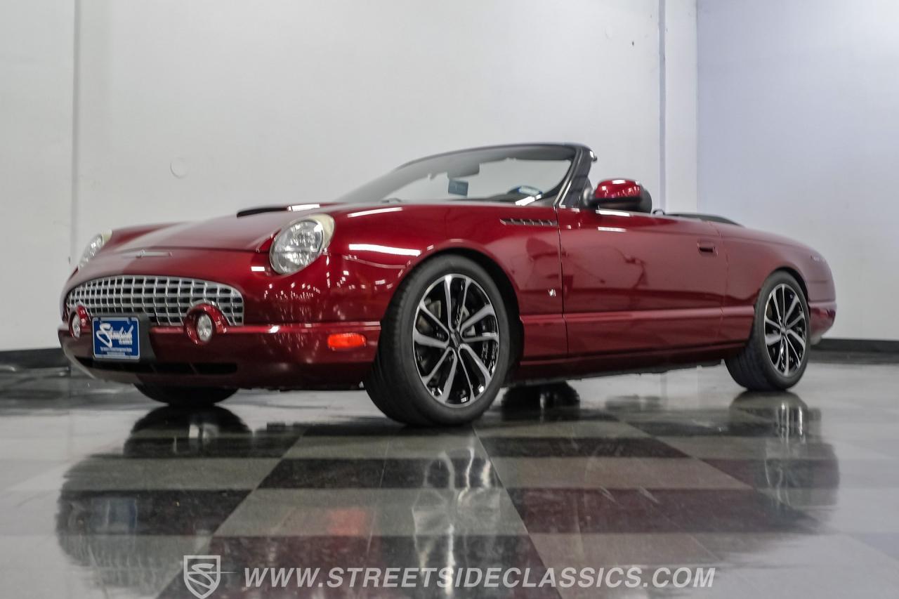 2004 Ford Thunderbird