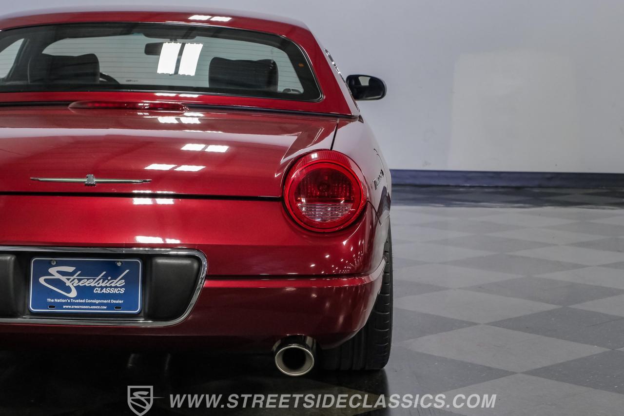 2004 Ford Thunderbird