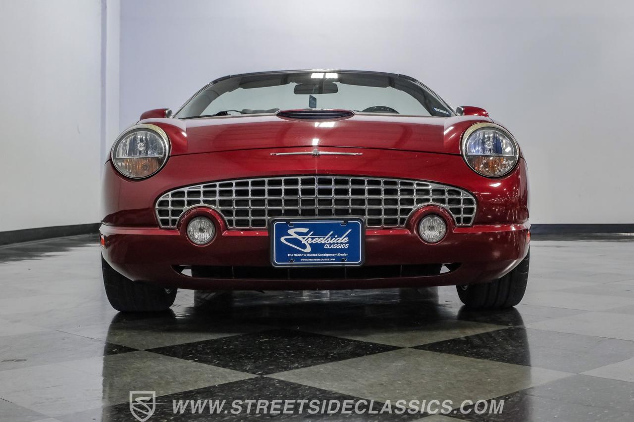2004 Ford Thunderbird