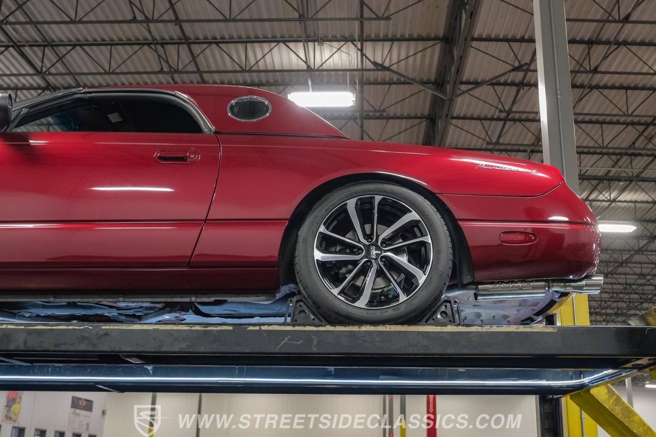 2004 Ford Thunderbird
