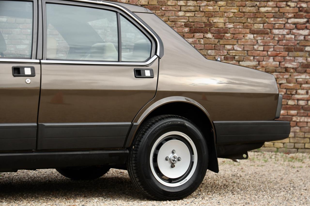 1984 Alfa Romeo Alfetta 2.0 &ldquo;51.000 kilometers&rdquo;
