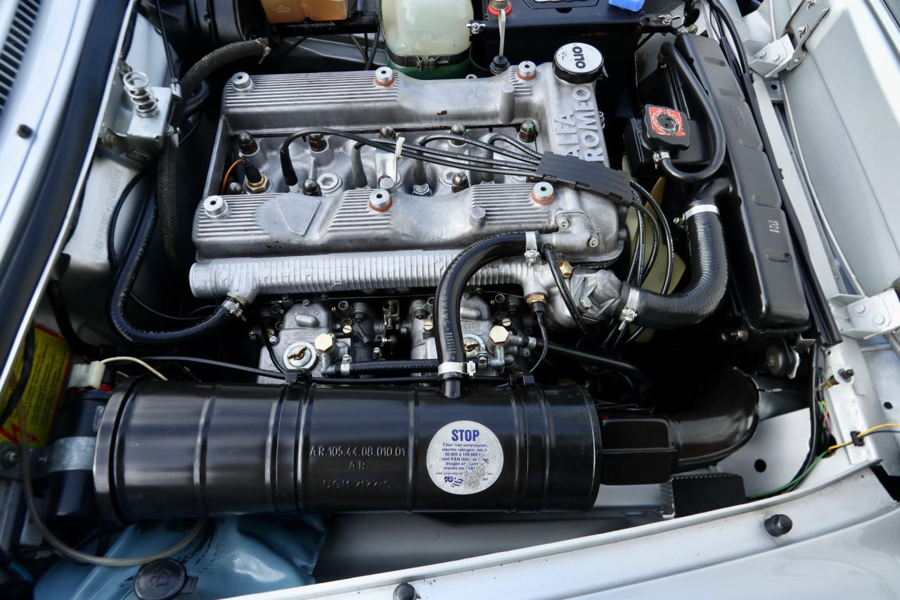 1988 Alfa Romeo Spider 2.0 QV &ldquo;Argento&rdquo;
