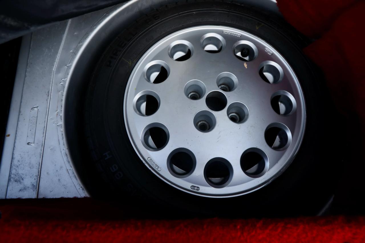 1988 Alfa Romeo Spider 2.0 QV &ldquo;Argento&rdquo;