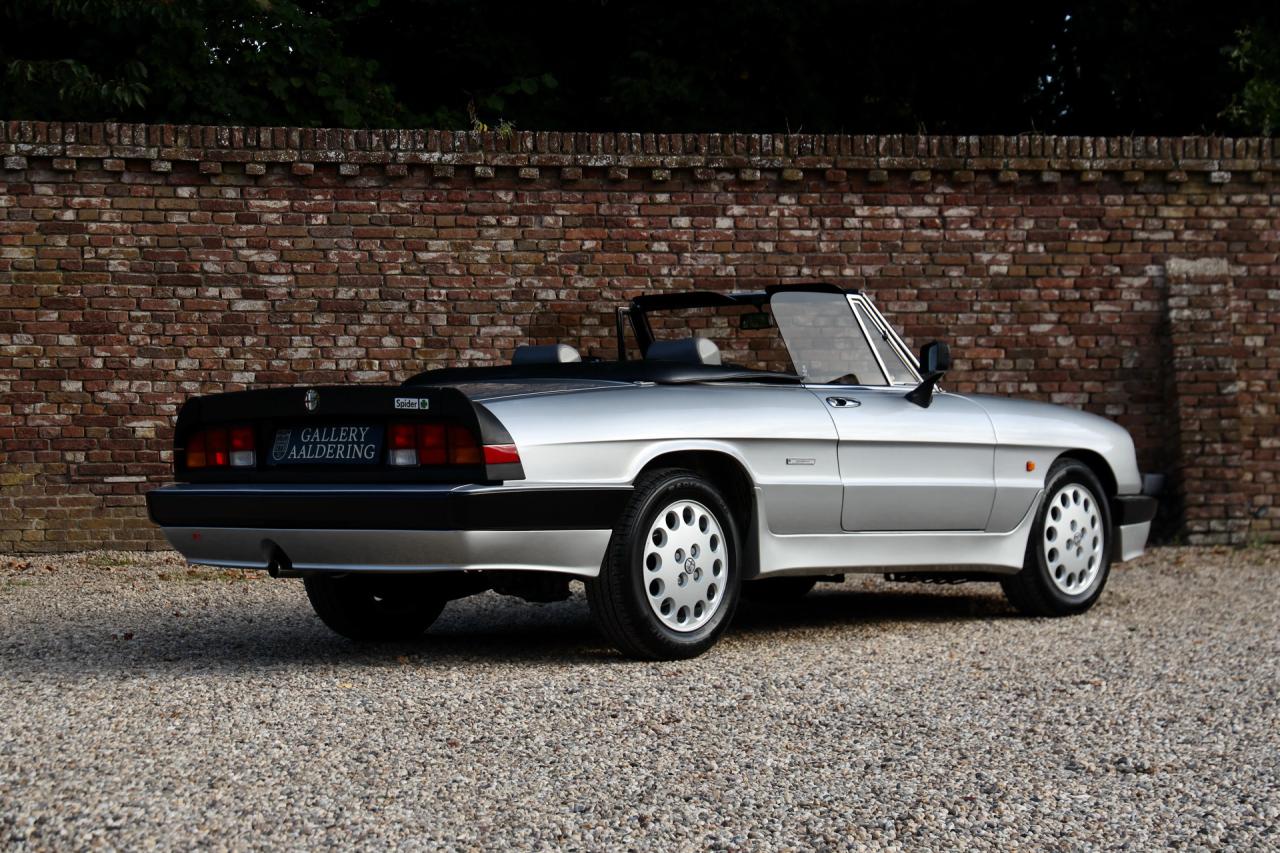 1988 Alfa Romeo Spider 2.0 QV &ldquo;Argento&rdquo;