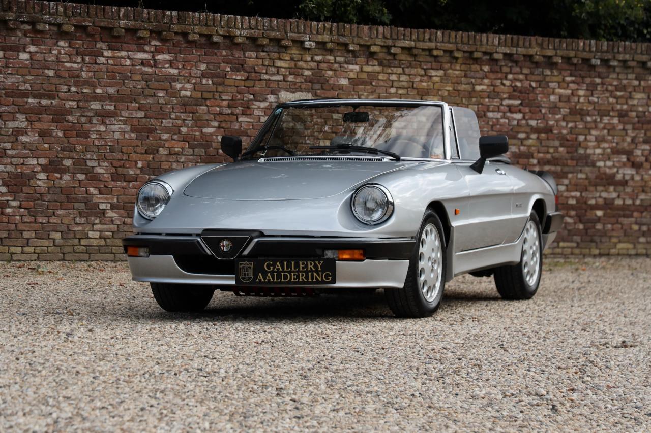 1988 Alfa Romeo Spider 2.0 QV &ldquo;Argento&rdquo;