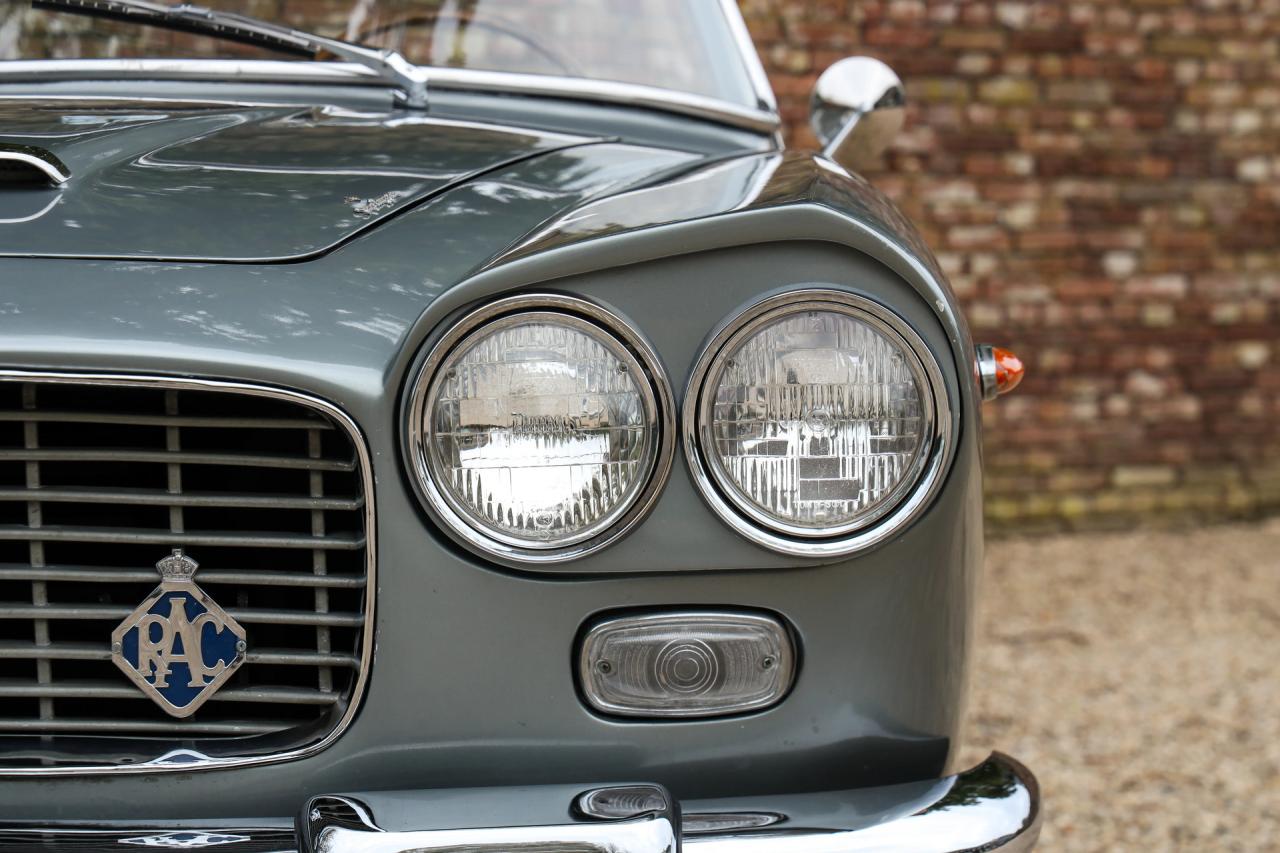 1961 Lancia Flaminia 2.5 Convertible &ldquo;Masterpiece by Touring&rdquo;