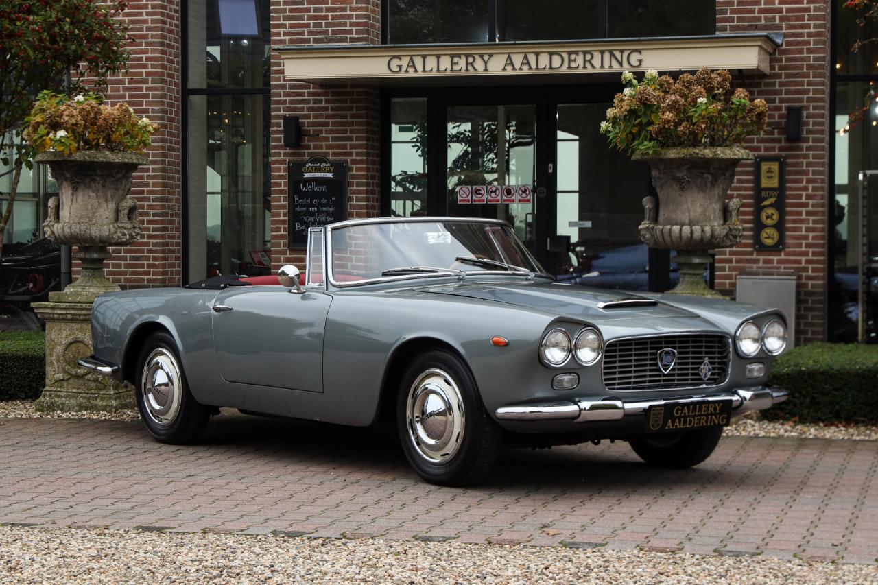 1961 Lancia Flaminia 2.5 Convertible &ldquo;Masterpiece by Touring&rdquo;