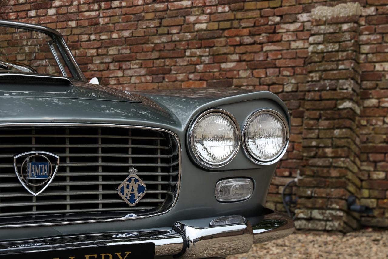 1961 Lancia Flaminia 2.5 Convertible &ldquo;Masterpiece by Touring&rdquo;