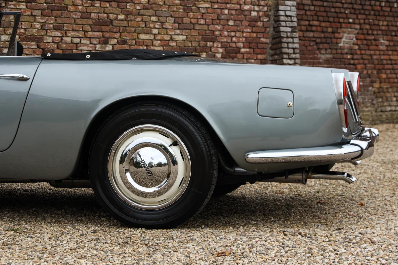 1961 Lancia Flaminia 2.5 Convertible &ldquo;Masterpiece by Touring&rdquo;