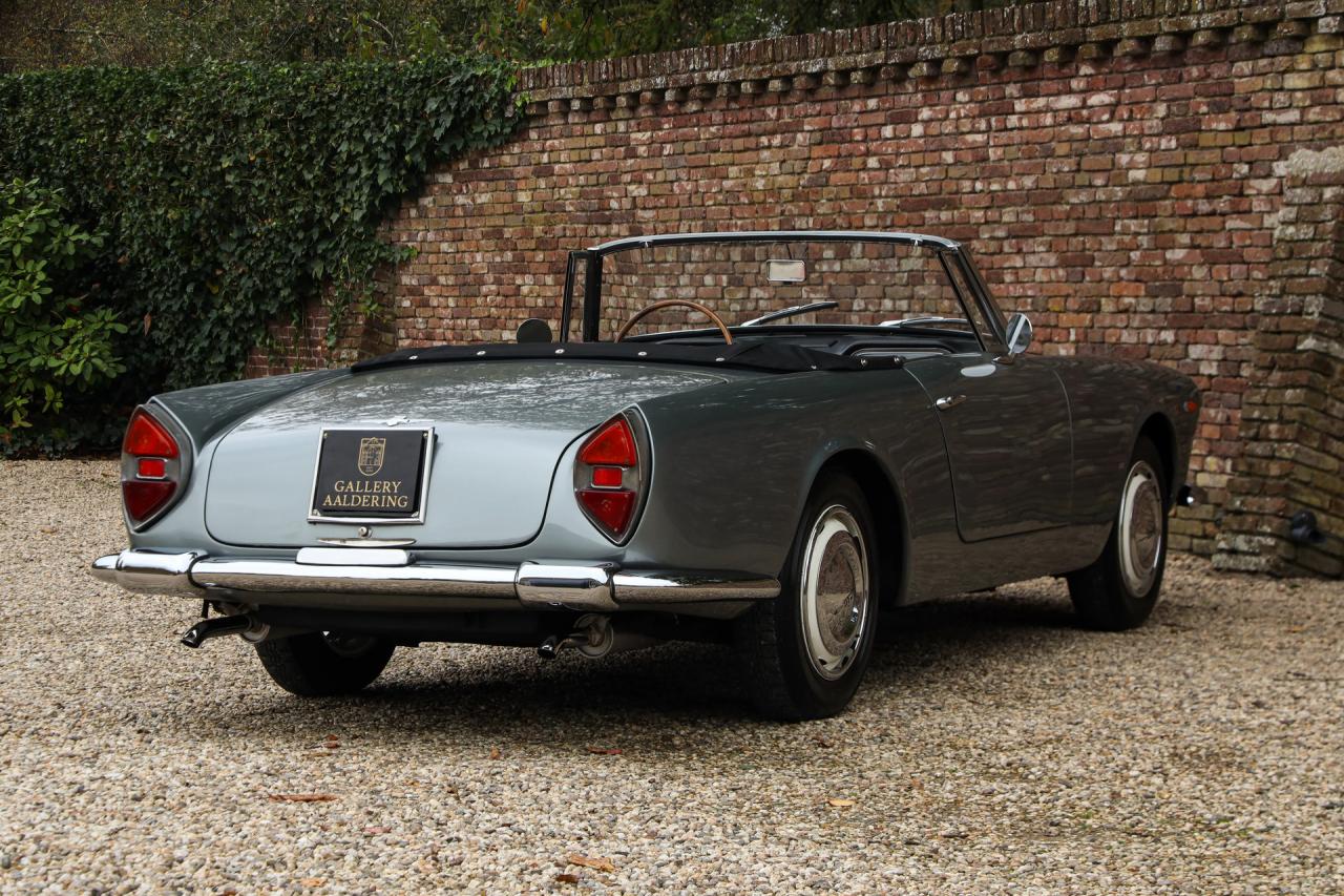 1961 Lancia Flaminia 2.5 Convertible &ldquo;Masterpiece by Touring&rdquo;
