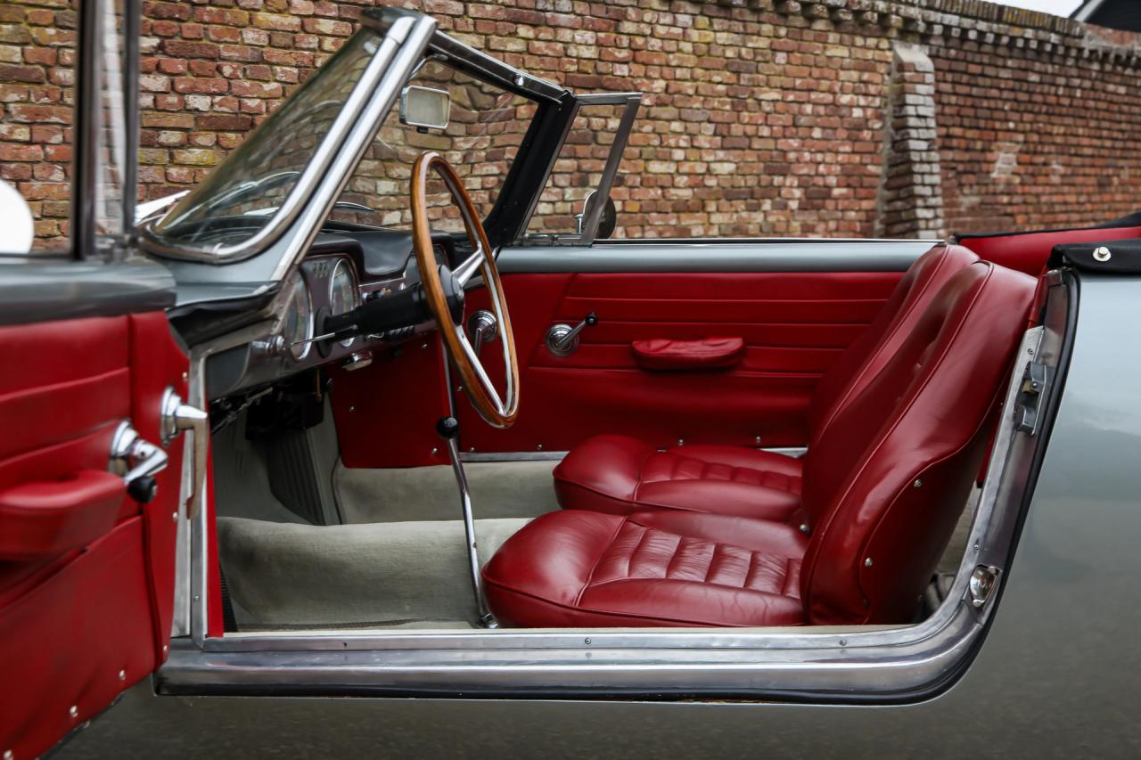 1961 Lancia Flaminia 2.5 Convertible &ldquo;Masterpiece by Touring&rdquo;