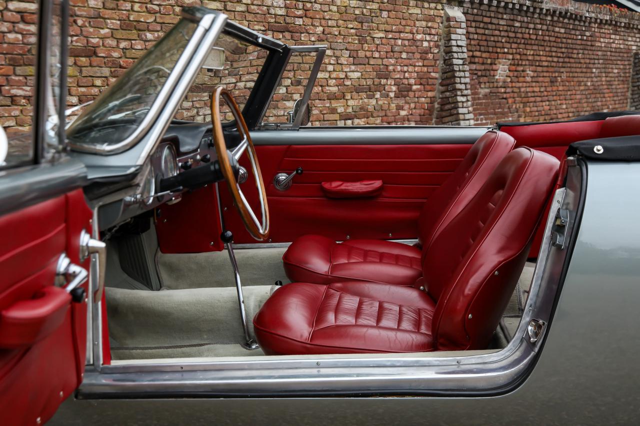 1961 Lancia Flaminia 2.5 Convertible &ldquo;Masterpiece by Touring&rdquo;