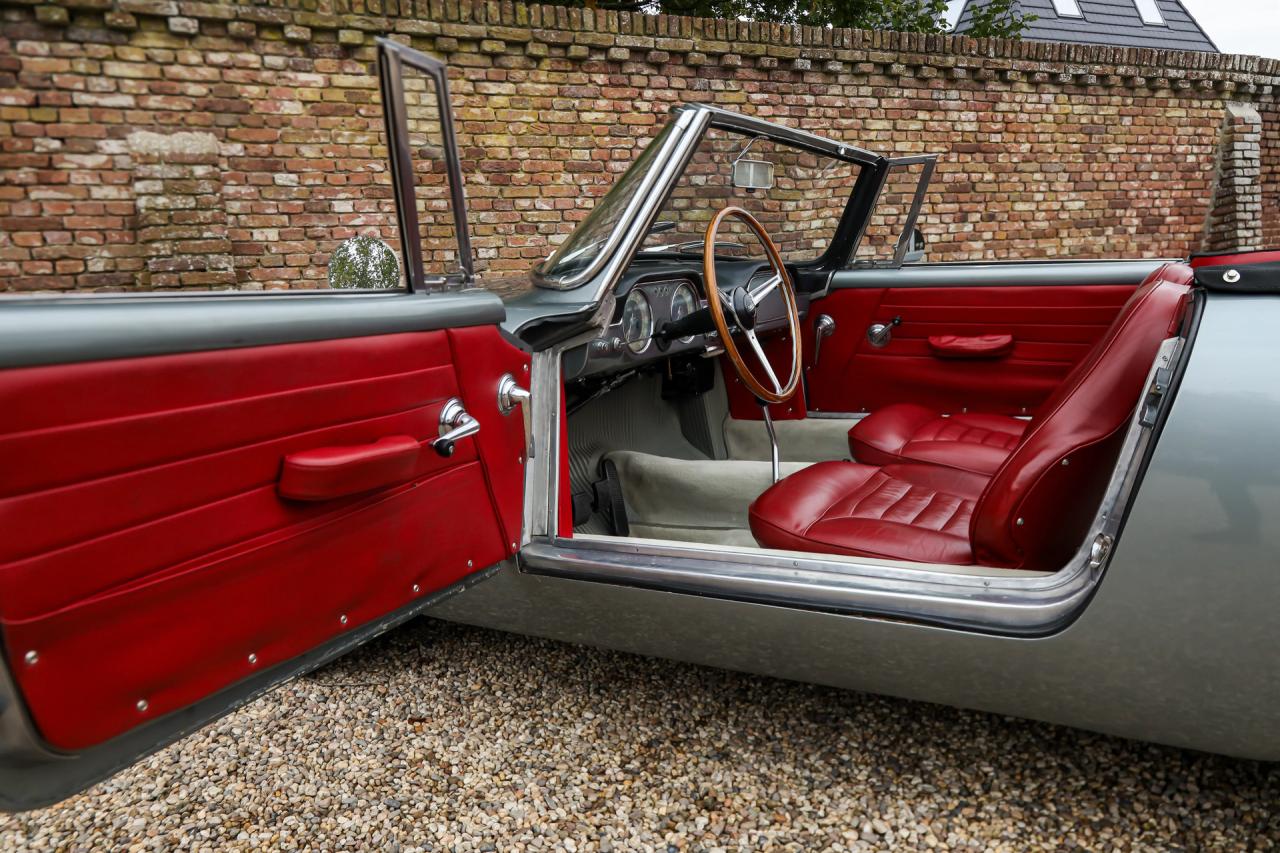 1961 Lancia Flaminia 2.5 Convertible &ldquo;Masterpiece by Touring&rdquo;