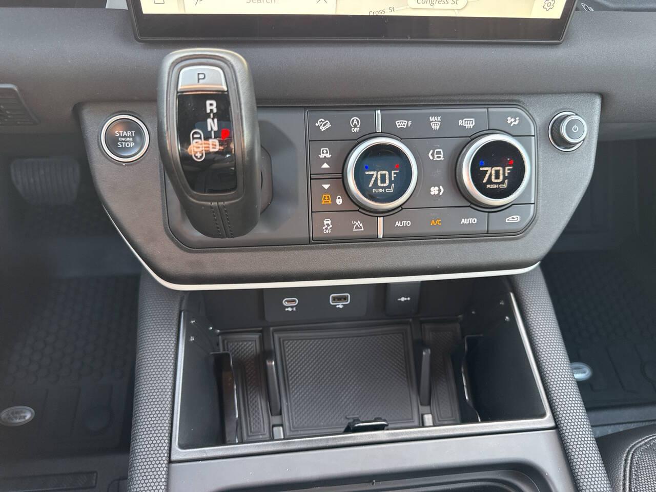 2022 Land Rover Defender 90