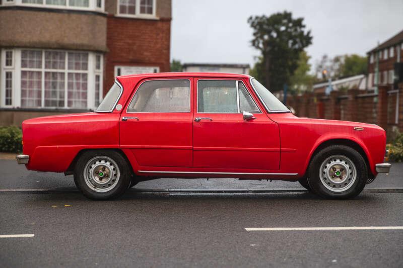 1974 Alfa Romeo GIULIA SUPER
