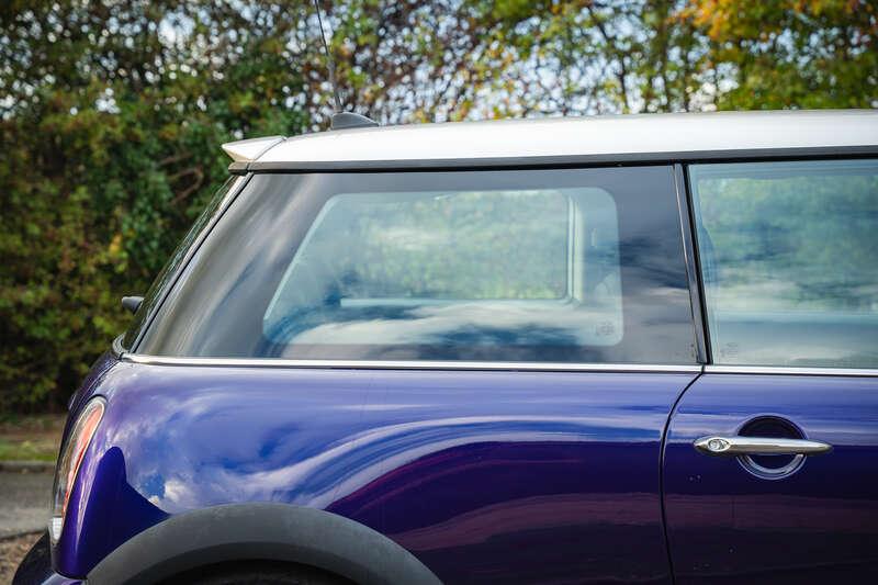 2004 Mini COOPER
