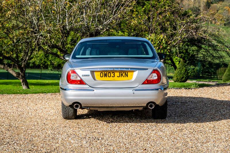 2003 Jaguar XJ8 SE X350